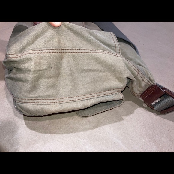 Clearance 🛍 Green fossil bag. - Picture 4 of 8